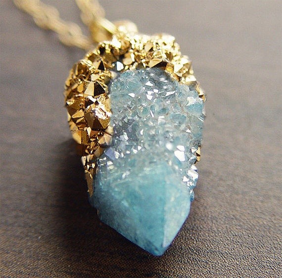 Gold dipped quartz n...