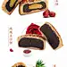 6种口味，共15块
中秋活动价格只要38元！合每块只要2块5毛3！
内含：
蛋黄莲蓉35g*2枚；玫瑰豆沙35g*3枚
玫瑰鲜花32g*2枚；凤梨月饼35g*3枚
蛋黄枣容35g*3枚；京式五仁32g*2枚