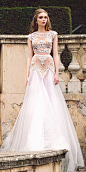 Wedding dresses - Bruidsjurken: 