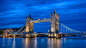 英国伦敦城市夜景河，泰晤士河，塔桥，湛蓝的天空，灯 壁纸 - 1920x1080