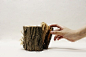 设计师Pochiko Ho手工制作的木制书，个人主页：http://t.cn/8sHbqBs
