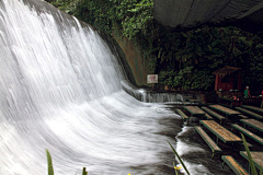 烟雨江南笑红尘采集到球十大奇景餐厅