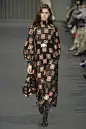 Temperley London Fall 2018 Ready-to-Wear Fashion Show : The complete Temperley London Fall 2018 Ready-to-Wear fashion show now on Vogue Runway.