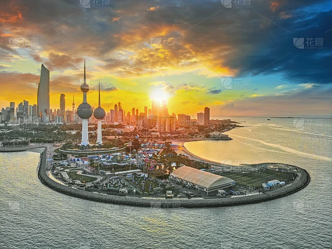 科威特城市的生气勃勃的日落图片_城市图片素材-花瓣网