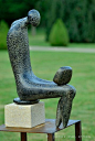 Sitting ( Zittend) artist: Kyle Smith, Masters in Sculpture ,Netherland