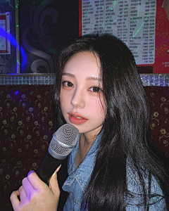 Diors-东采集到自拍博主-seon_uoo