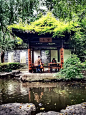 静安雕塑公园里的八景园