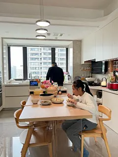 老公说：这个有花有菜的厨房真的太好用了～ - 小红书