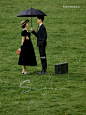 美哭了❗️这组草坪赫本风婚纱照也太好看了吧 : 草坪婚纱照/婚纱照风格推荐/森系婚纱照 ～ 午后和煦的阳光➕沁脾的微风 藏着浪漫的婚纱照每一帧都是心动的信号 · 黑色礼裙 法式圆帽半遮精致妆容 在落日余晖下彼此对视 记录此刻的怦然心动 举手