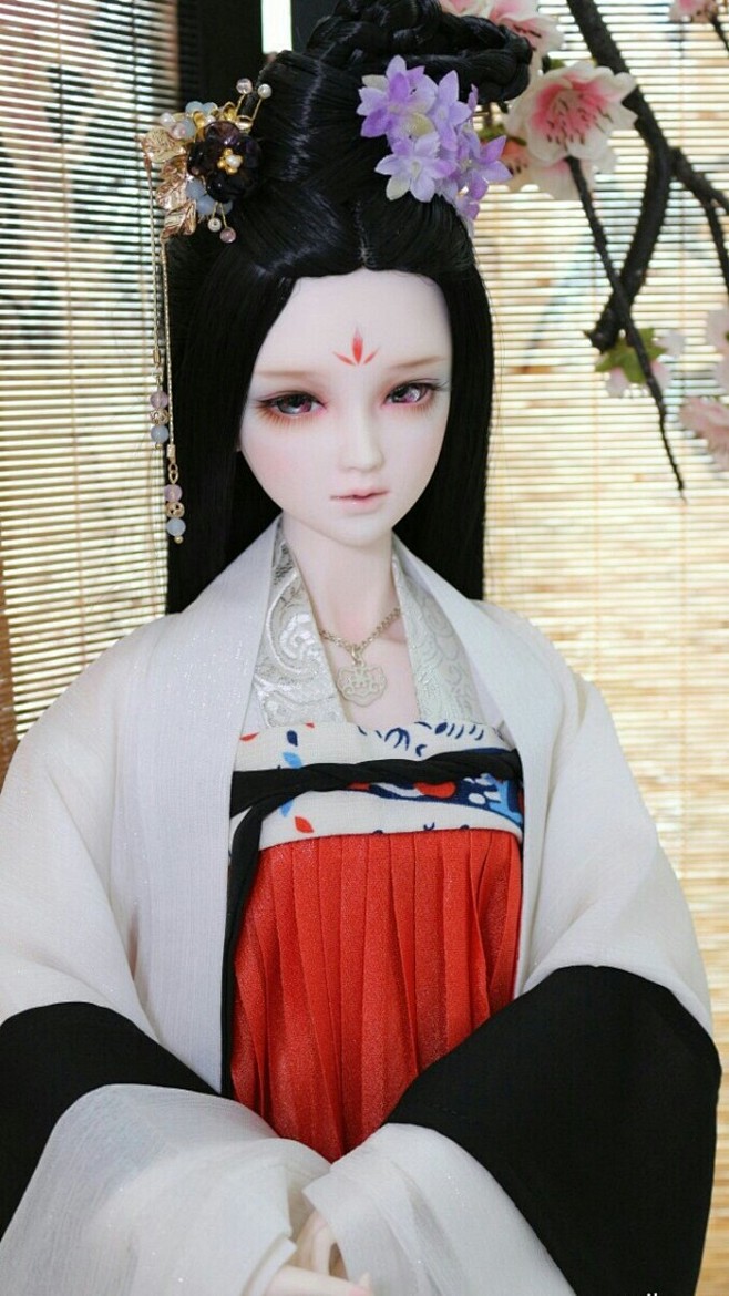 SD娃娃 bjd娃娃 古风娃娃
手机壁纸...