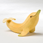 Banana Dolphin ~ This would look cute set atop  a serving bowl of fruit.