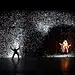 Pixel-舞蹈和灯光投影技术的碰撞：营造梦幻效果—光与舞的完美结合。法国表演团队Adrien M / Claire B的互动式表演艺术像素舞《Pixel》，梦幻唯美。