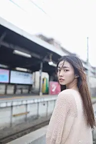 美女