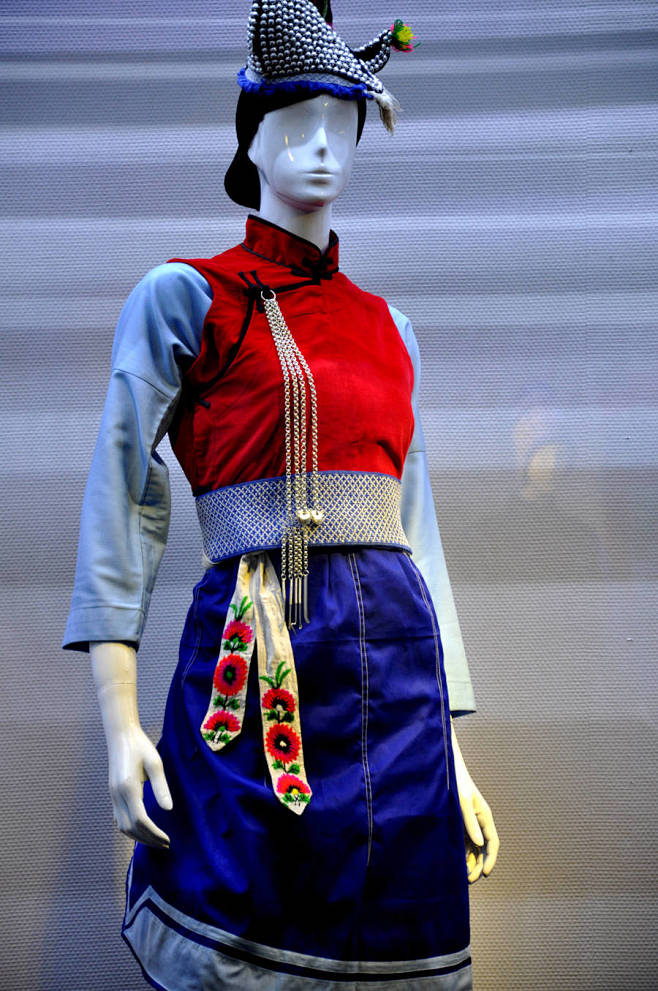 白族服饰
