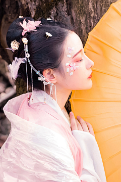 野鸟-采集到人物感觉动作（古风）