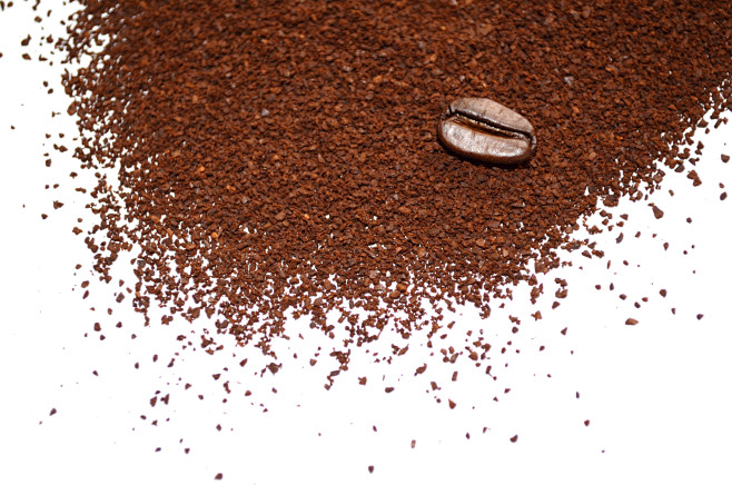 咖啡豆被磨碎