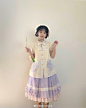 #4/3烟花三月预约#
zhuan揪1⃣️对鹅黄色发包
✨烟花三月拍摄花絮✨
鹅黄 x丁香 ♡ 鹅黄x青碧 ♡ 鹅黄 x 月白

（月白下裙大货有刺绣，请参考商品图站姿图）
手机花絮图仅供参考搭配欣赏，颜色不做参考，后续会更新正式站姿图/人台图等...展开全文c