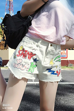 冷时光踏荒凉采集到服装搭配
