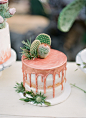 That Time The Desert Became Chic + Stylish : Captured by Koman Photography, this styled shoot showcases unique details for the boho bride - with lots of rose gold and mint green!