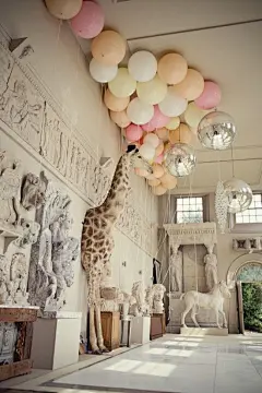 SUCH a fun venue // Aynhoe Park