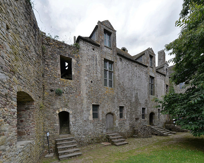 Château de Pirou (Manche) - Le vieux logis : Château de Pirou (Manche ...