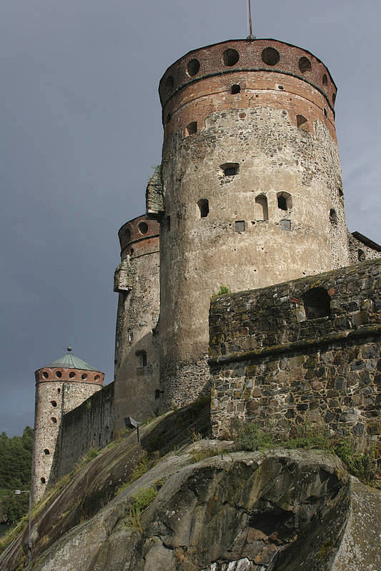萨翁林纳城堡是目前北欧地区保存最完好的中...