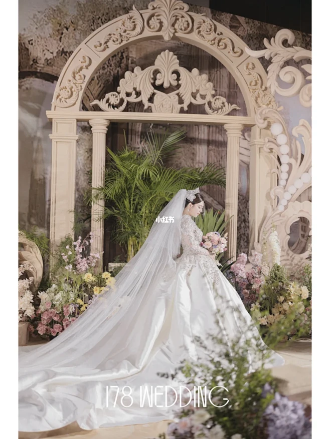 仿佛走进电影里的法式庄园婚礼|浪漫而惬意图片_空间-婚礼婚宴设计图片素材-花瓣网