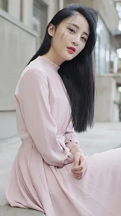 HD手机壁纸，娇艳欲滴的唇，洁白如雪的娇靥晶莹如玉