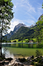田园般的高山湖泊的Hintersee在德国巴伐利亚州，德国