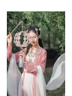 汉尚华莲立春传统汉服女刺绣对襟上襦搭配一片式穿孔褶裙日常套装-tmall.com天猫