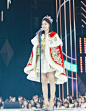 抛开这个称号不说，鞠婧祎长的确实是个养眼的小仙女，在SNH48团体也有不俗的表现，还被称为SNH48的灵魂歌姬，之后更是卫冕年度人气王。
