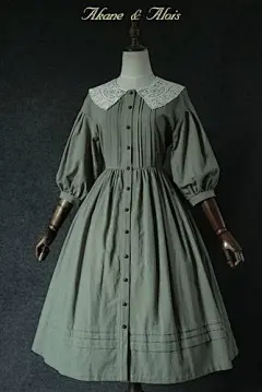 Akane &amp; Alois -Red-Haired Ann- Lace Collar Vintage Classic Lolita OP Dress