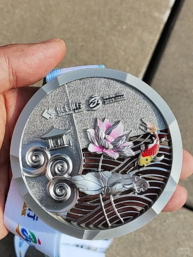 奖牌是金块！？！？