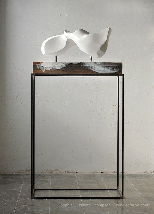 Sculpture, white scu...