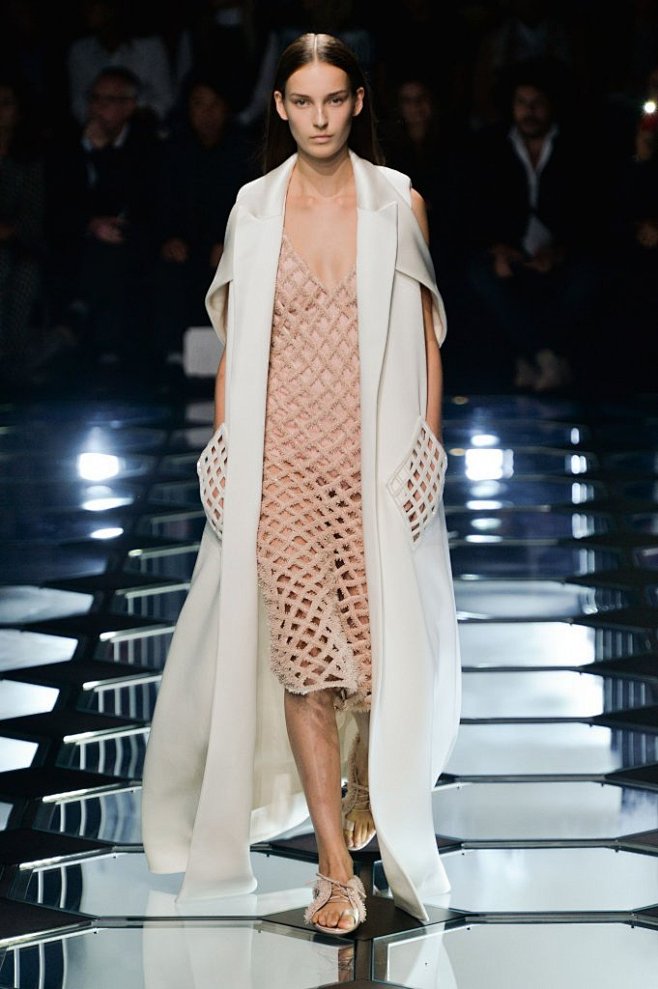 （Alexander Wang）
