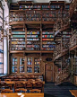 位于德国慕尼黑的慕尼黑法律图书馆，采用了19世纪末的哥特建筑风格，是德国最美的图书馆之一。 ​​​​