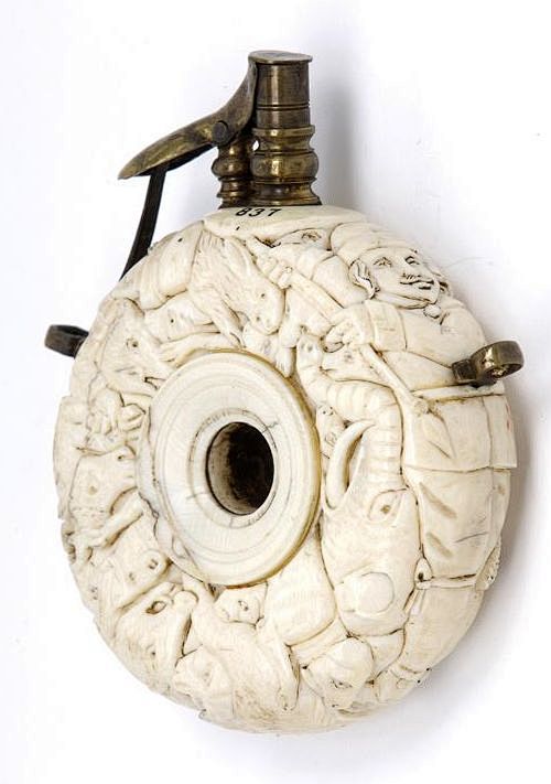 annularivoryprimingflask17thcentury