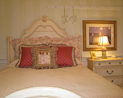 fengweic12采集到Barbara Brown | Girls Bedroom
