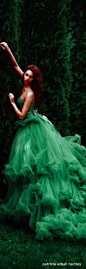 The Enchanted Forest / Fairytale fashion fantasy / karen cox. VERDE....❤: 