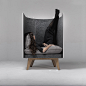 【 几何休息椅】乌克兰设计公司 ODESD2 最新设计了一款大胆前卫的几何造型家具 Q1 休息椅。它的造型是在向创造性建筑师 Buckminster Fuller，一位科学革命家致敬。它有足够的承重能力，同时也保持了视觉之美。