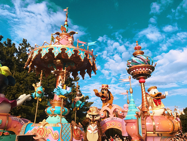 君陌离~从两个鱼泡泡转采于2020-01-06 09:20:03东京迪士尼乐园场景