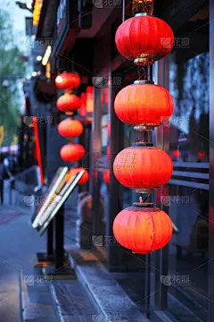 Beer Bar Red Lantern in Beijing – Xlarge