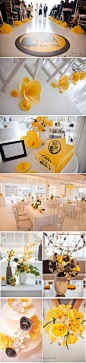 #婚礼# 纸花的装饰的黄色婚礼 http://t.cn/zYpt957 (共6张图片)