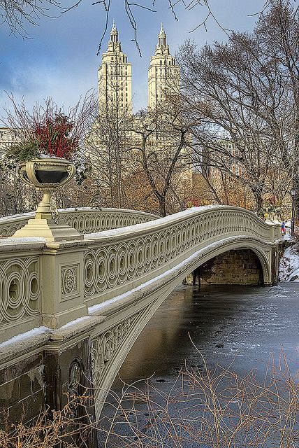 Bow Bridge, Central ...