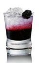 放四颗黑莓在杯底，依次加冰，伏特加，柠檬水，最后在顶部放一颗黑莓装饰。