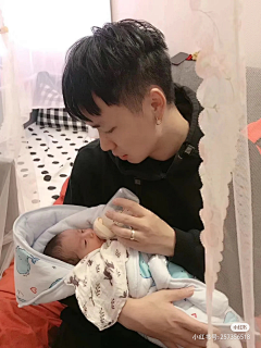 刷出帅高度的血颜采集到萌宝【多个 打电话 亲子 】