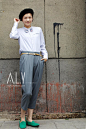 2011秋冬新款独立设计师原创品牌ALY灰蓝色羊毛毛呢捏摺9分裤