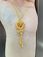 六福珠宝魔法钥匙项链