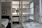 卫浴大量使用大理石，质感媲美五星级酒店