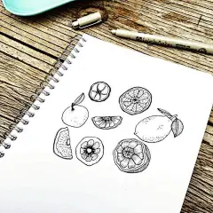 一组针管笔手绘简笔画，随手画起来给自己减减压!_千寻生活